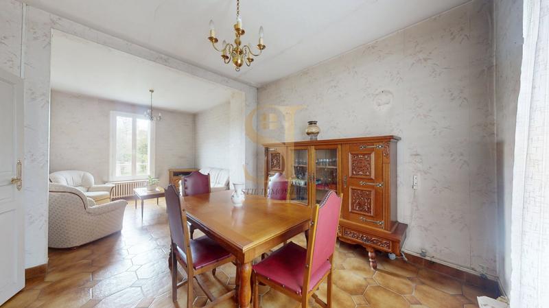Maison - 90 m² - 3 pièces