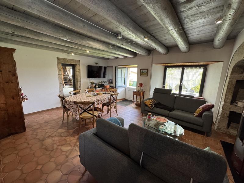 Corps de ferme - 145 m² - 5 pièces