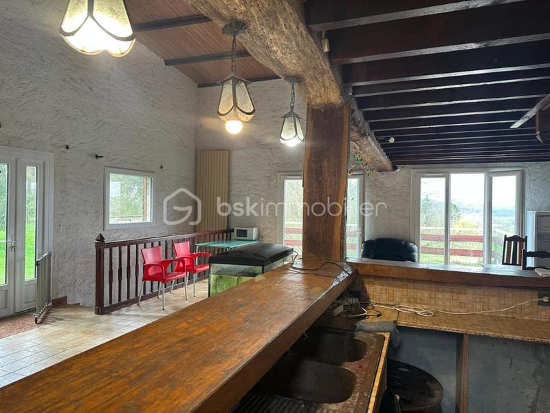 Maison - 455 m² - 23 pièces