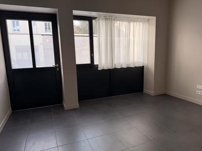 Bureau - 120 m² - 2 pièces