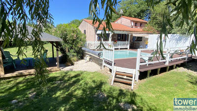 Villa - 137 m² - 6 pièces