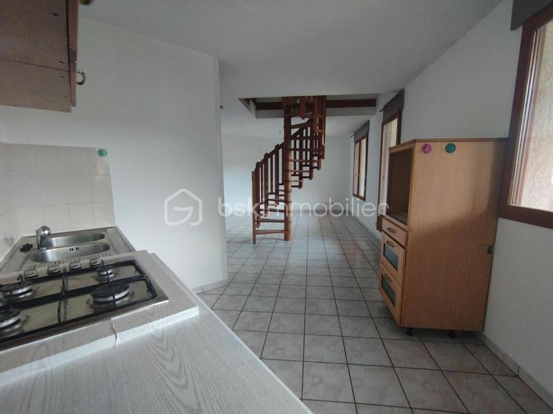 Duplex - 72 m² - 4 pièces