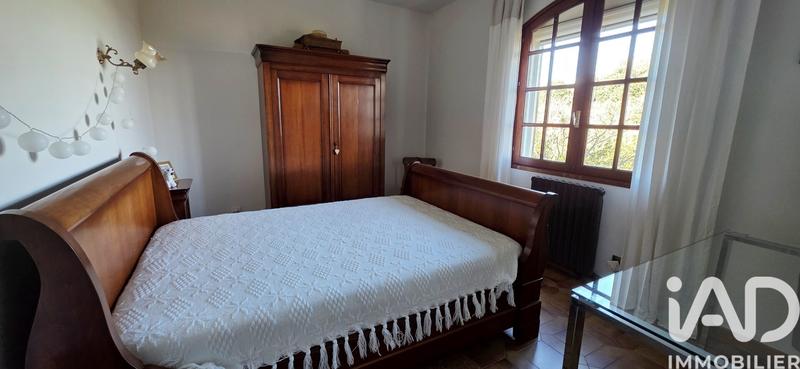 Maison - 204 m² - 9 pièces