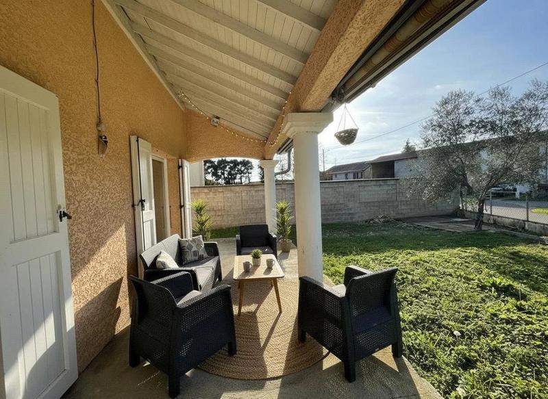 Maison - 95 m² - 4 pièces