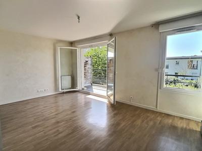 Appartement - 70 m² - 4 pièces
