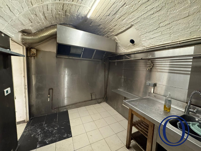 Local commercial - 90 m²