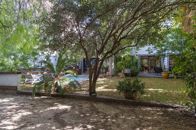 Duplex - 181 m² - 6 pièces