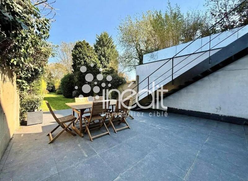 Maison - 144 m² - 6 pièces