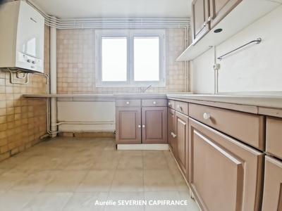 Appartement - 50 m² - 4 pièces