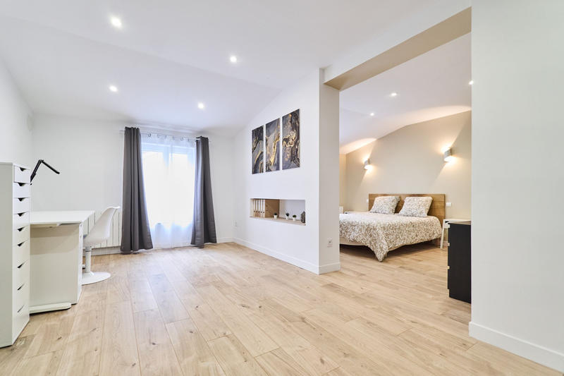 Maison - 188 m² - 7 pièces