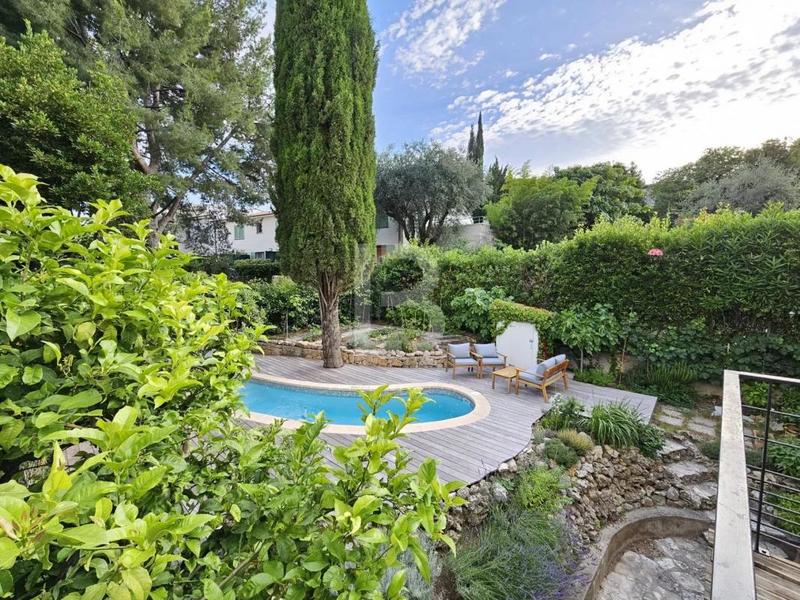 Villa - 124 m² - 5 pièces