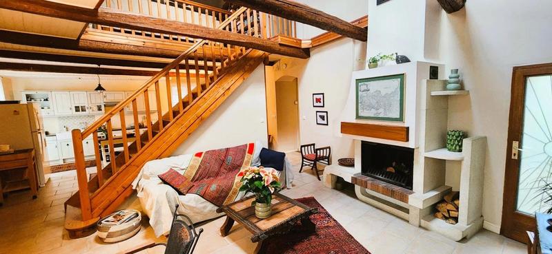 Appartement - 140 m² - 5 pièces