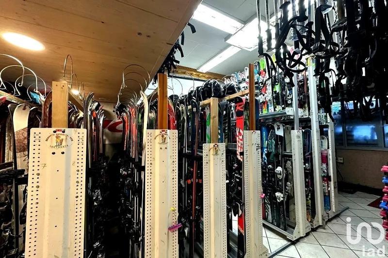 Local commercial - 110 m²