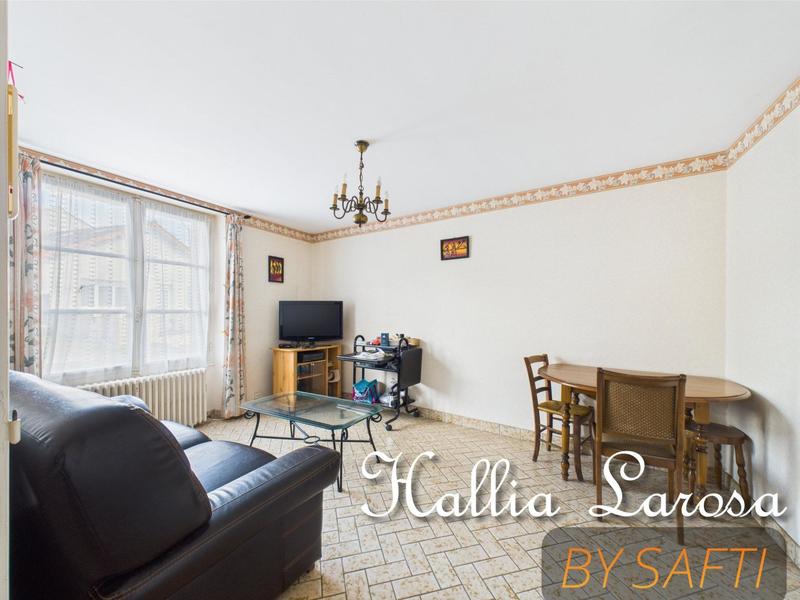 Maison - 93 m² - 4 pièces