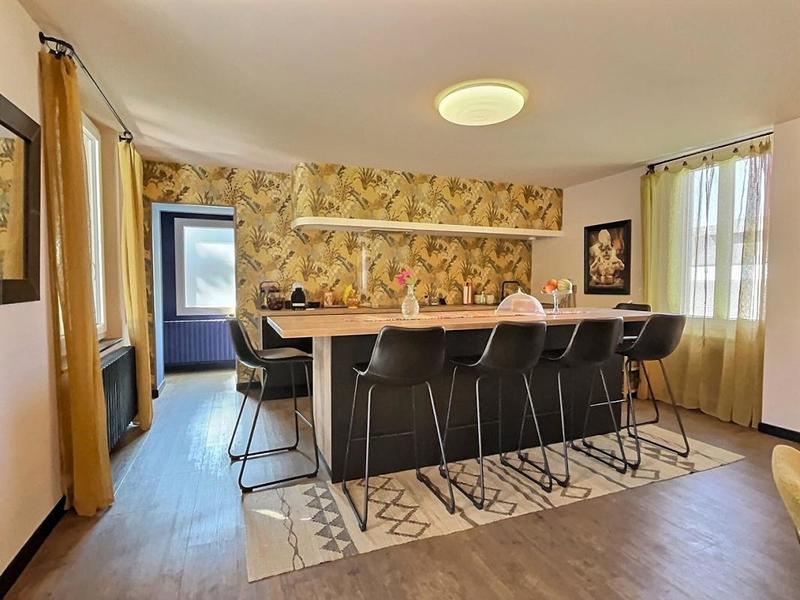 Maison - 99 m² - 5 pièces