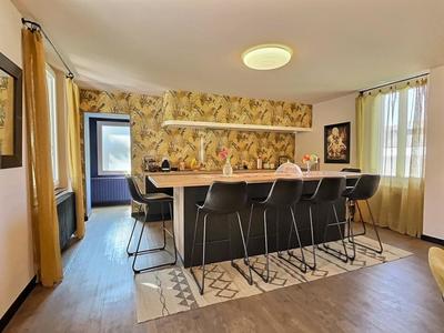 Maison - 99 m² - 5 pièces