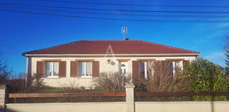 Maison - 90 m² - 4 pièces