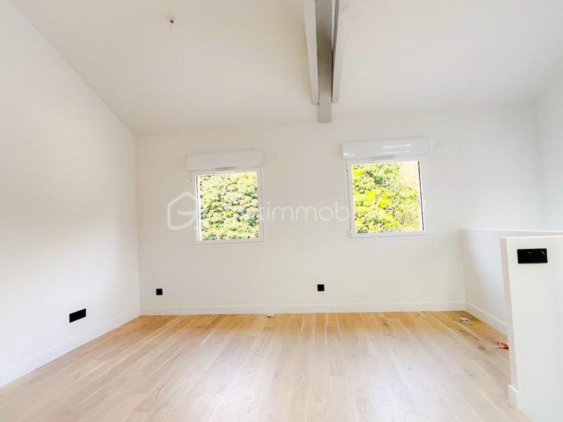 Maison - 97 m² - 4 pièces