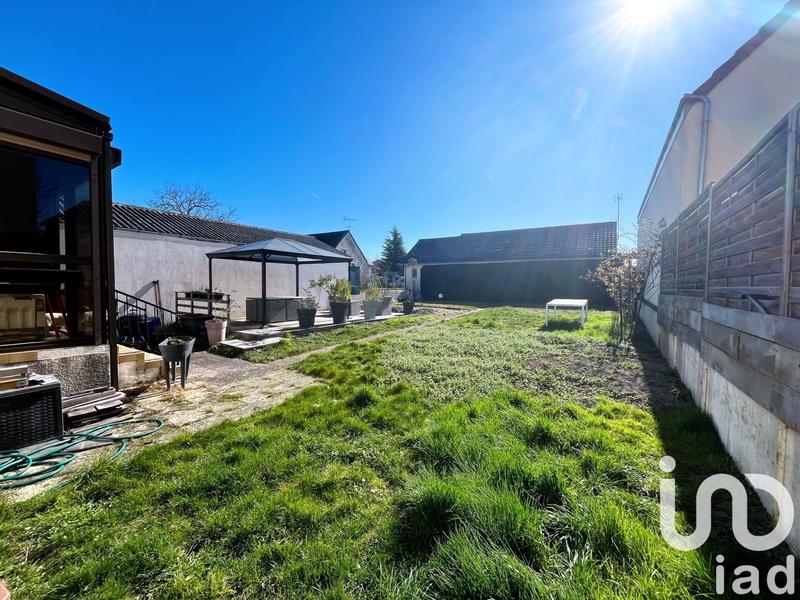 Maison - 99 m² - 6 pièces