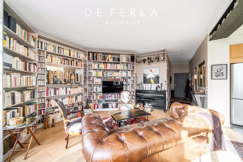 Loft - 73 m² - 2 pièces