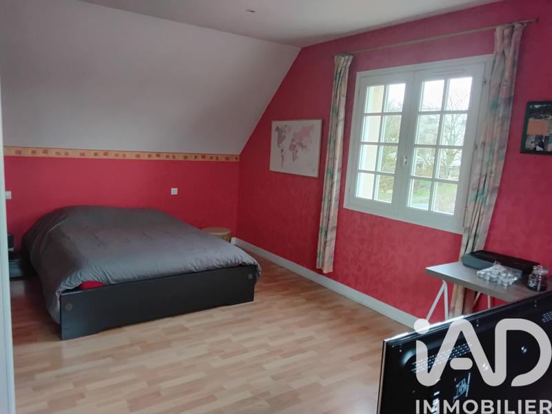 Maison - 140 m² - 8 pièces