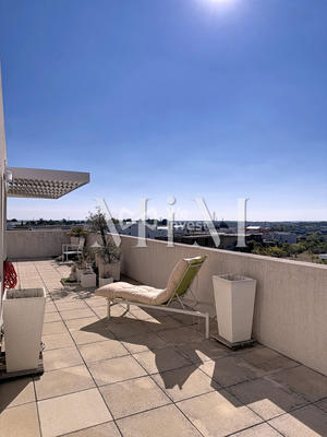 Appartement - 80 m² - 3 pièces