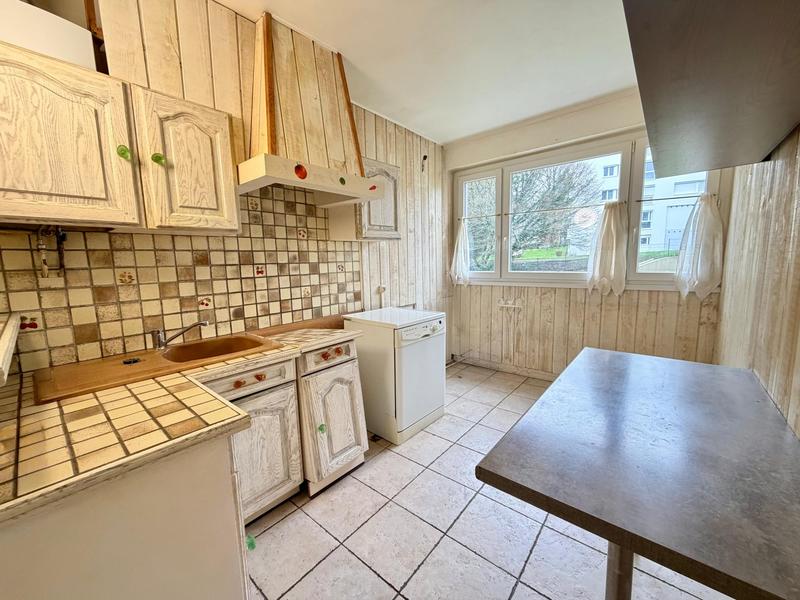 Appartement - 83 m² - 5 pièces