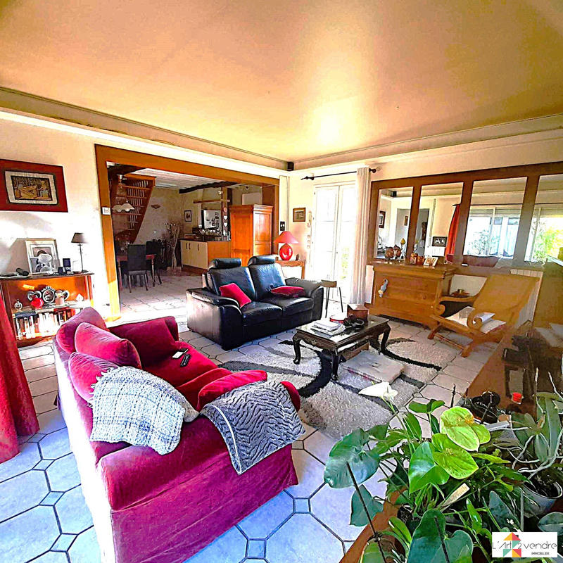 Maison - 159 m² - 5 pièces