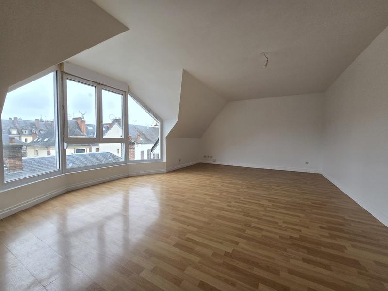 Appartement - 74 m² - 3 pièces