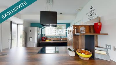 Maison - 103 m² - 5 pièces