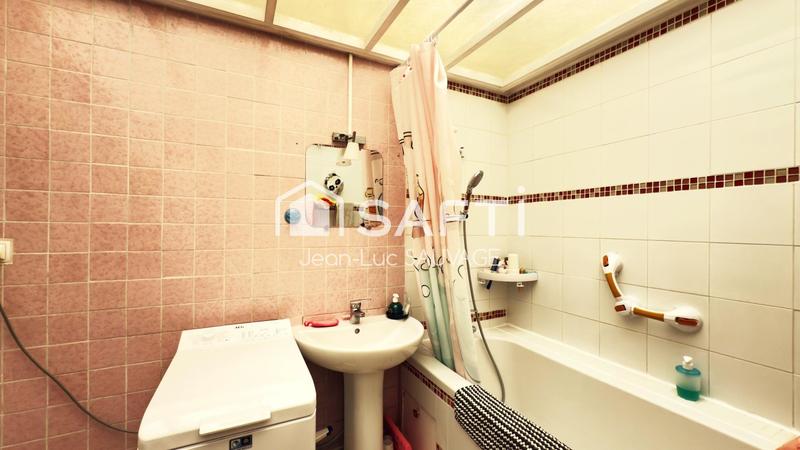 Maison - 167 m² - 6 pièces