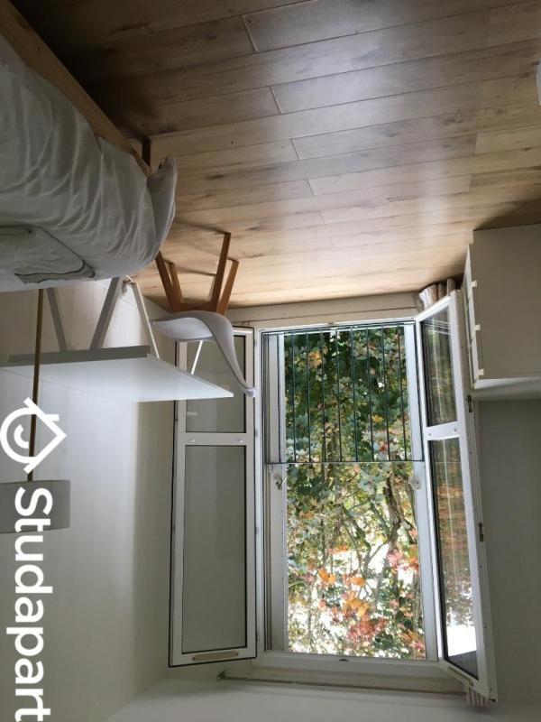 Chambre - 9 m² - 1 pièce