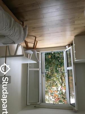 Chambre - 9 m² - 1 pièce