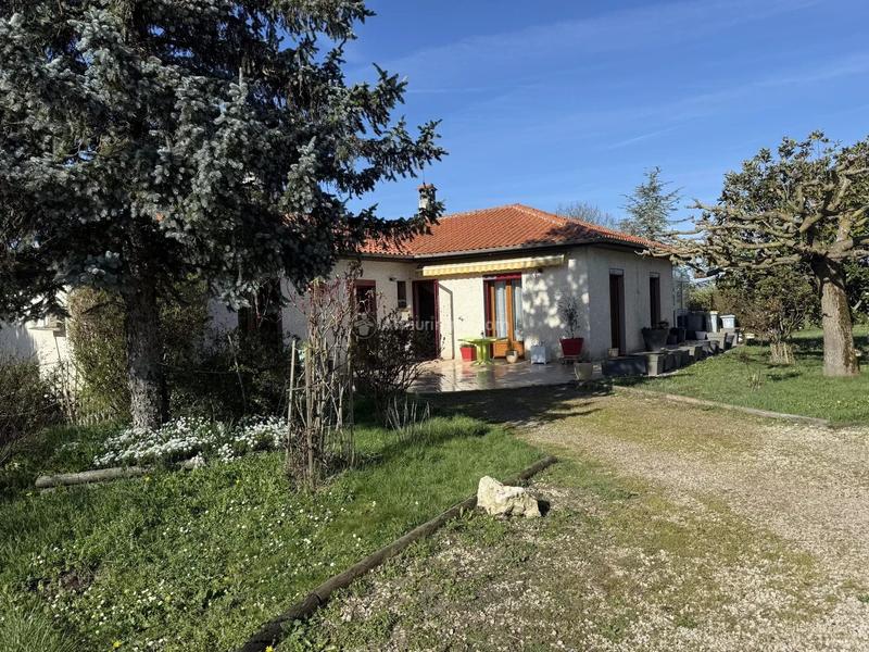 Maison - 138 m² - 5 pièces