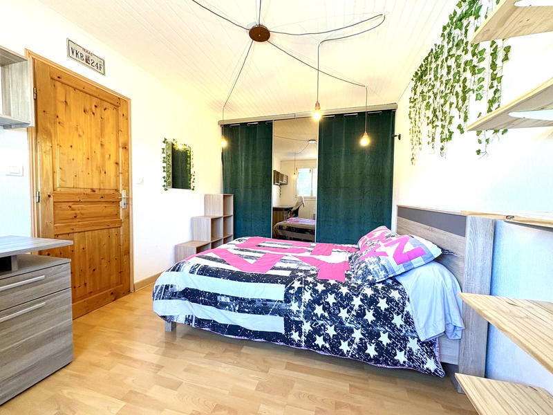 Villa - 180 m² - 7 pièces