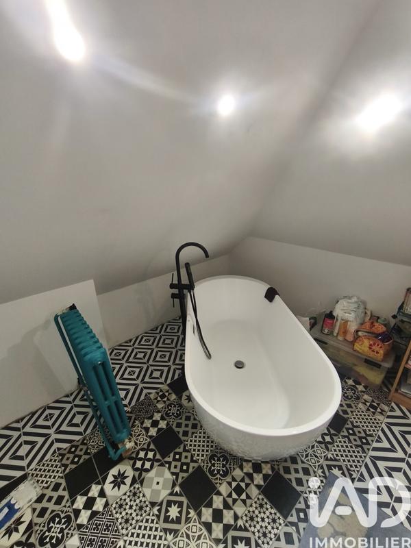 Maison - 100 m² - 3 pièces