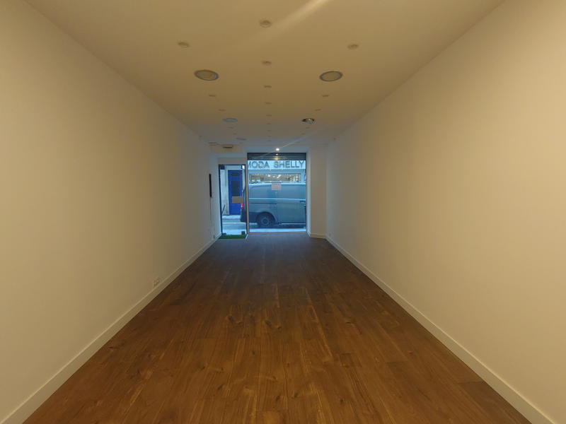 Magasins - 23 m² - 1 pièce