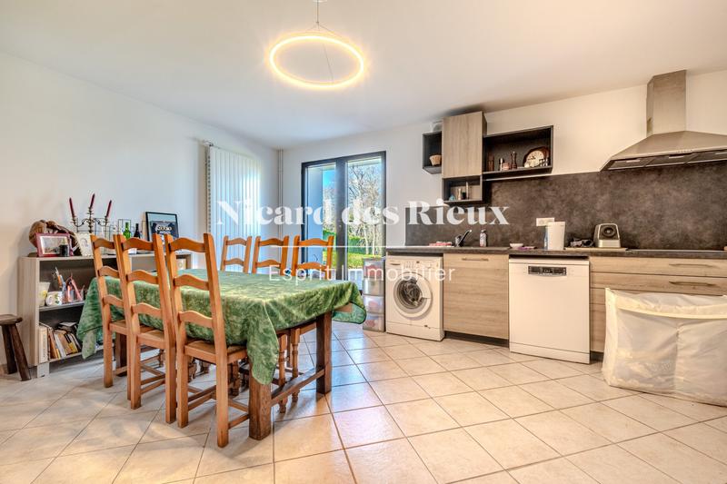 Maison - 260 m² - 7 pièces