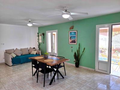 Maison traditionnelle - 95 m² - 4 pièces