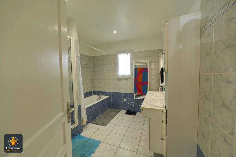 Maison - 125 m² - 6 pièces