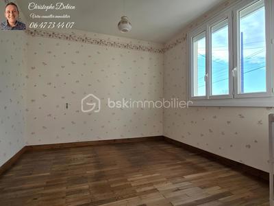 Maison traditionnelle - 74 m² - 4 pièces