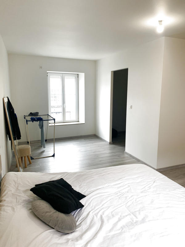 Maison - 256 m² - 7 pièces