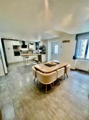 Maison - 73 m² - 5 pièces