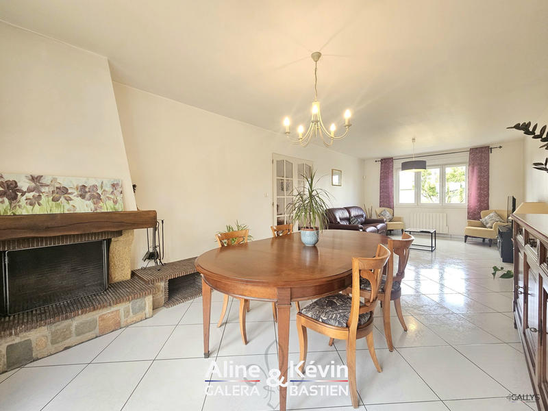 Maison - 190 m² - 7 pièces