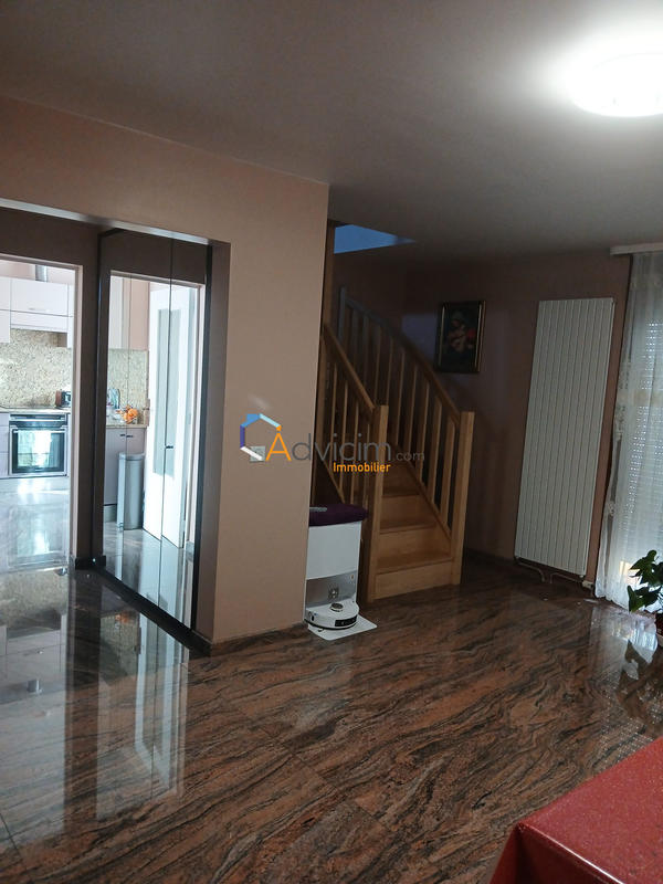 Maison - 192 m² - 6 pièces