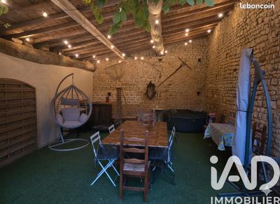 Maison - 170 m² - 5 pièces