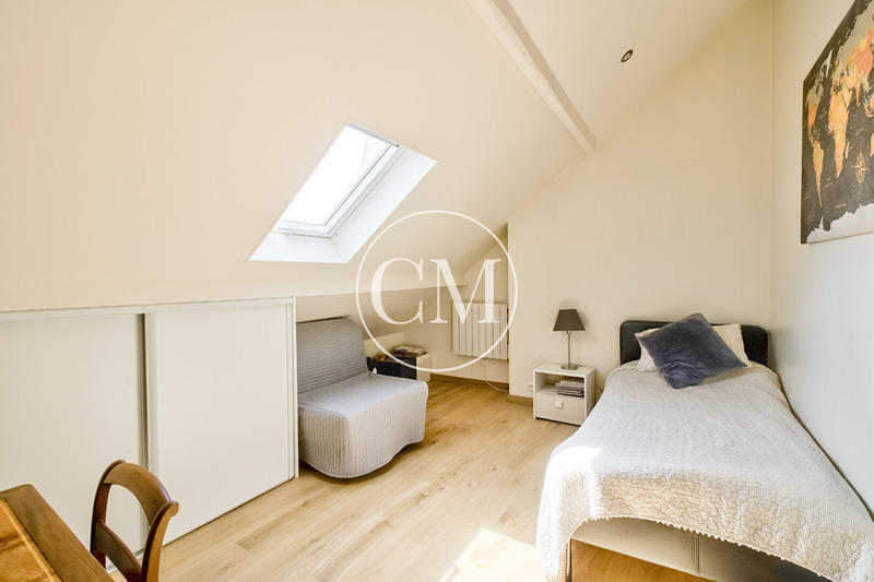 Appartement - 121 m² - 5 pièces