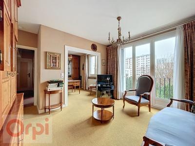 Appartement - 86 m² - 5 pièces