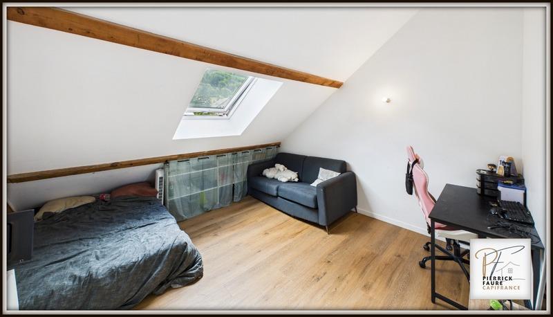 Maison - 252 m² - 8 pièces