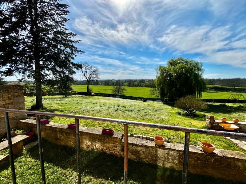 Maison - 217 m² - 9 pièces